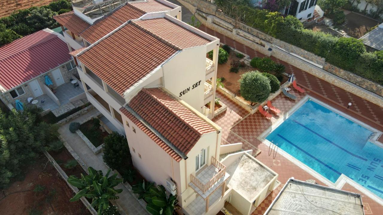 Sunset Apartments Malia Exterior foto